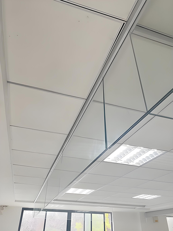 尖扎玻璃尖扎挡烟垂壁 尖扎玻璃尖扎挡烟垂壁