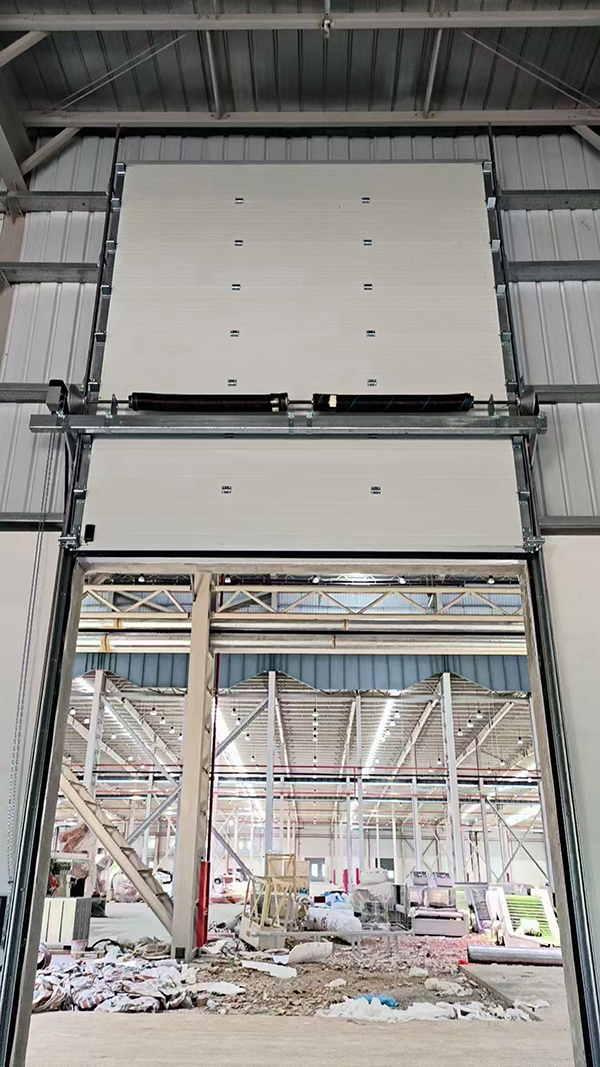 尖扎工业提升门