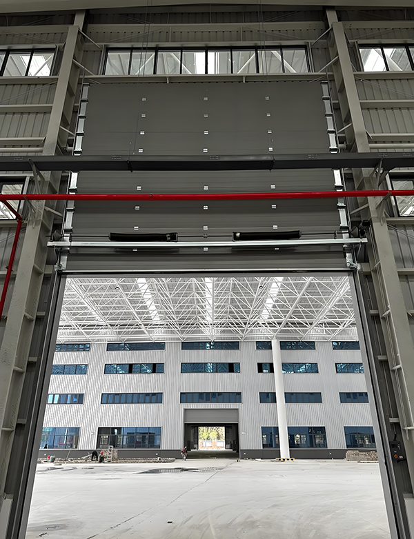 尖扎工业提升门