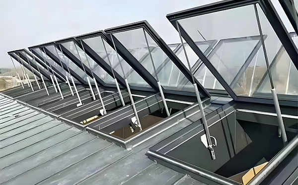 尖扎消防排烟窗