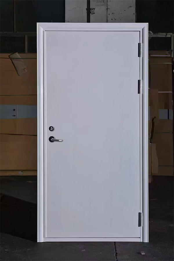 社区活动中心加装尖扎防火门保障居民安全